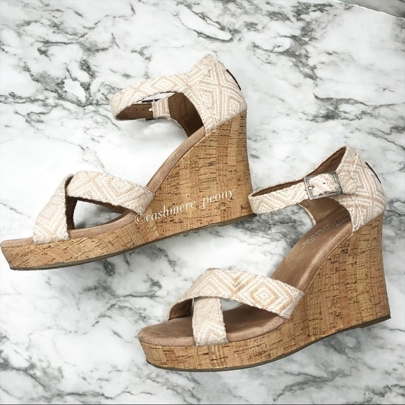 TOMS Strappy Wedge Natural Woven Diamond Sandals 8 - Picture 8 of 10